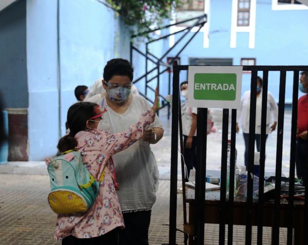 Escuelas de Yucatán implementan filtros sanitarios